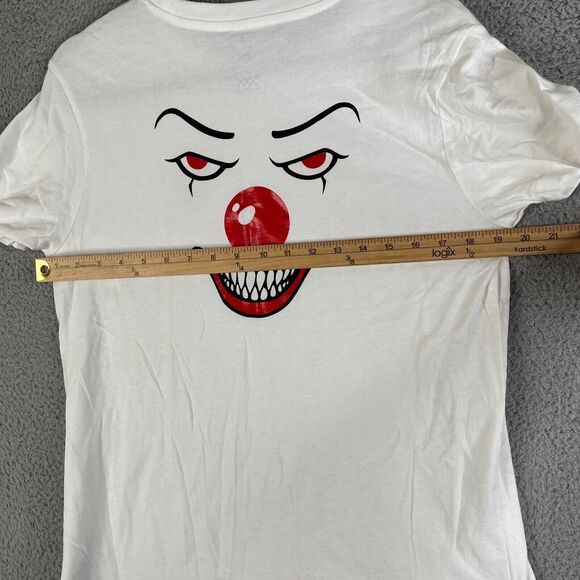 Vans x IT T Shirt Mens Medium White Graphic Horror Movie Surf Skate - Picture 6 of 9